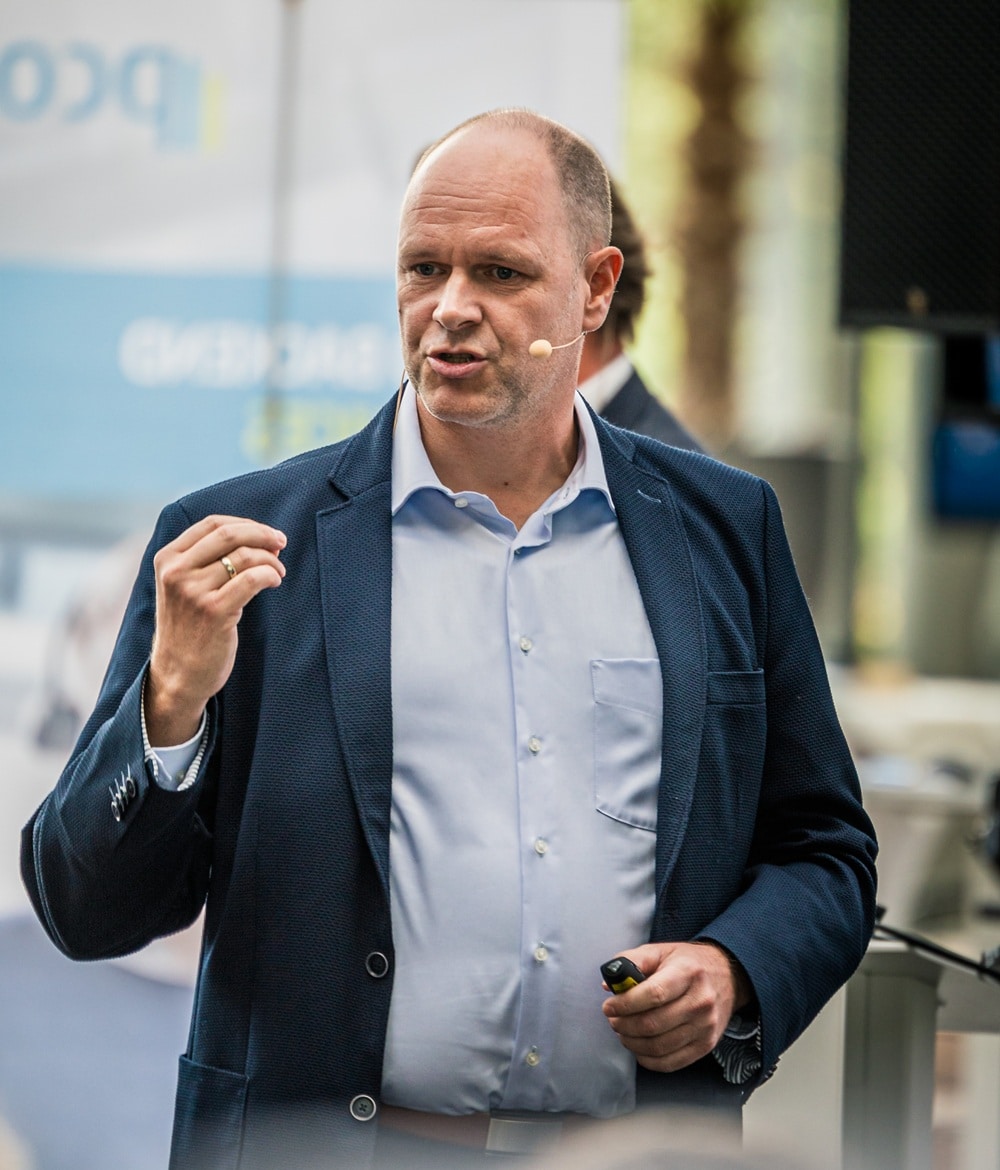 Leadership Keynote Speaker Dr. Holger Schmitz