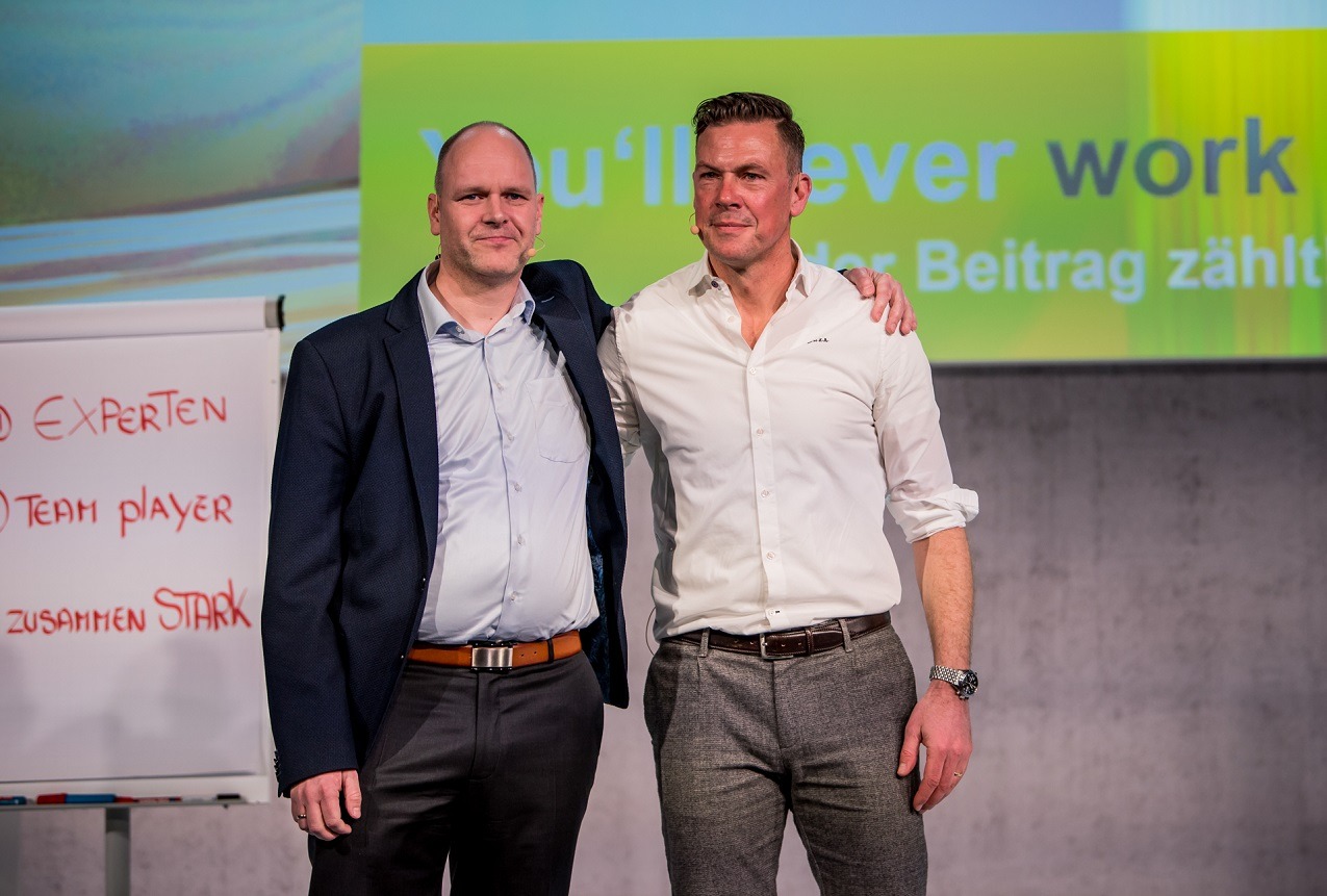 Leadership Keynote Speaker Dr. Holger Schmitz und Erik Meijer Leadership Keynote Speaker Dr. Holger Schmitz und Erik Meijer