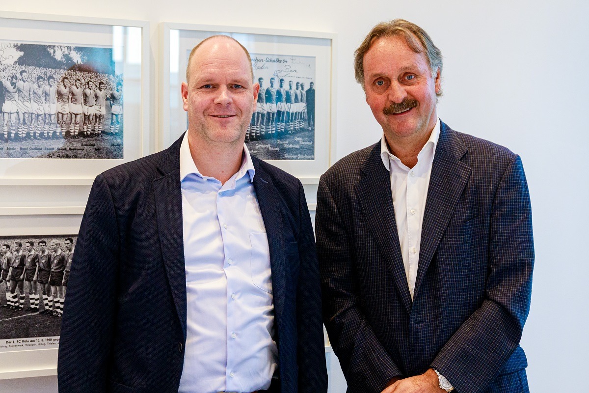 Das Logo im Herzen Neururer Schmitz Das Logo im Herzen Neururer Schmitz