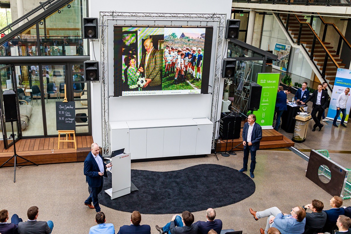 Das Logo im Herzen - Opa Das Logo im Herzen - Opa